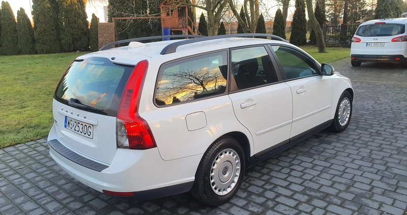Volvo V50 cena 19900 przebieg: 195000, rok produkcji 2011 z Siedlce małe 137